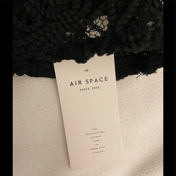 Must go before Jan 7th! Lace Halter Backless Top from Taiwan - Picture 3 of 3